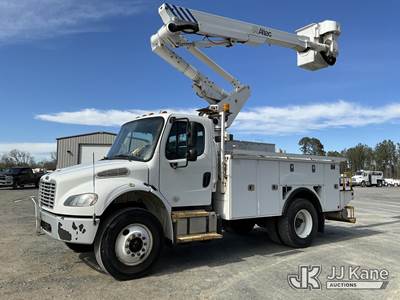 Altec TA40, 45 ft, Articulating & Telescopic Bucket Truck