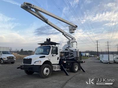 Terex XTPRO60/70, 75 ft, Over-Center Elevator Bucket Truck