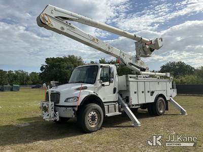 Altec AN55E, 61 ft, Material Handling Bucket Truck