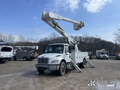 Altec AM55-E, 60 ft, Over-Center Material Handling Bucket Truck