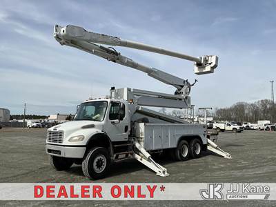Altec AM900-E100, 105 ft, Double-Elevator Bucket Truck