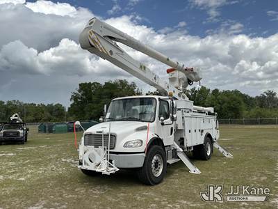 Altec AN55E, 61 ft, Material Handling Bucket Truck