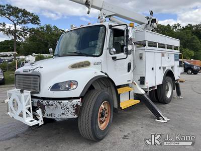 Altec L42M, 47 ft, Over-Center Material Handling Bucket Truck