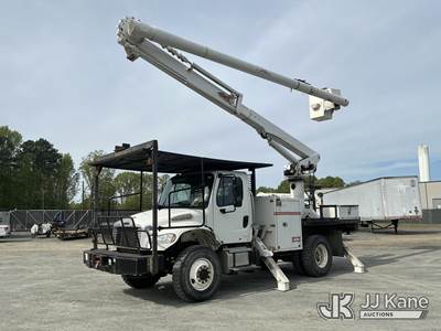 Altec LR758RM, 63 ft, Over-Center Bucket Truck