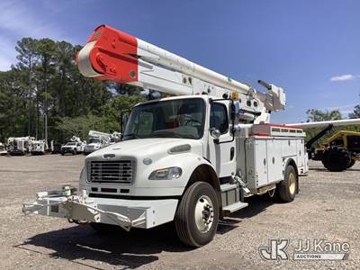 Altec AA55E-MH, 60 ft, Material Handling Bucket Truck
