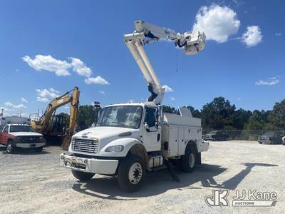 Altec TA45M, 50 ft, Articulating & Telescopic Material Handling Bucket Truck