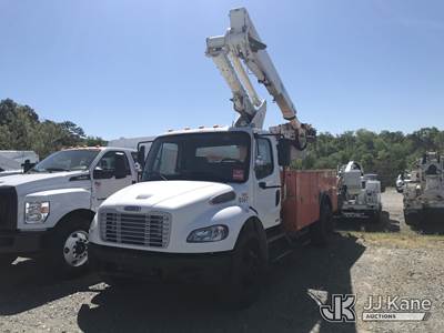 Altec TA41M, 46 ft, Articulating & Telescopic Material Handling Bucket Truck