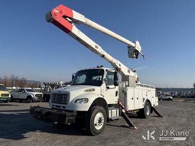 Altec AA755-MH, 60 ft, Articulating Material Handling Bucket Truck