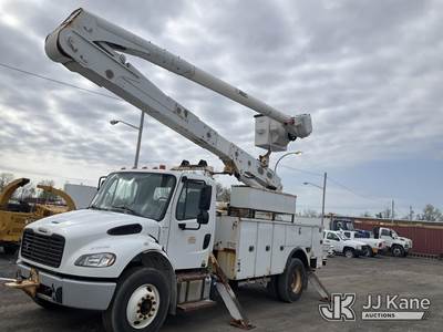 Altec AA55, 60 ft, Material Handling Bucket Truck
