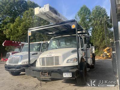 Terex XT PRO 60, 65 ft, Over-Center Bucket Truck