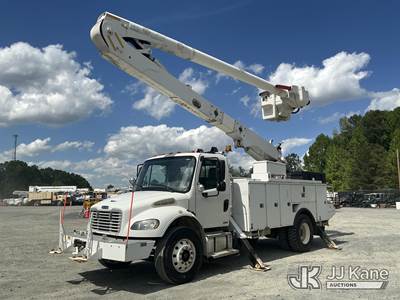 Altec AA55-MH, 60 ft, Material Handling Bucket Truck