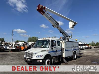 Altec LRV-55, 60 ft, Over-Center Bucket Truck