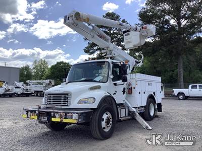 Altec L42M, 47 ft, Over-Center Material Handling Bucket Truck