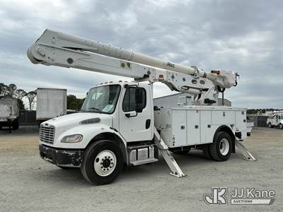 Altec AA55-MH, 60 ft, Material Handling Bucket Truck
