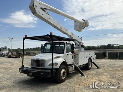 Altec AA55E, 60 ft, Material Handling Bucket Truck