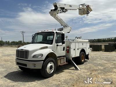 Altec AT40-M, 45 ft, Articulating & Telescopic Material Handling Bucket Truck