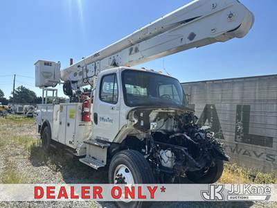 Altec AA55-MH, Material Handling Bucket Truck