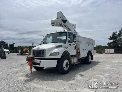 Altec TA45M, 50 ft, Articulating & Telescopic Material Handling Bucket Truck