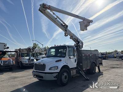 Altec L44E, 49 ft, Over-Center Bucket Truck