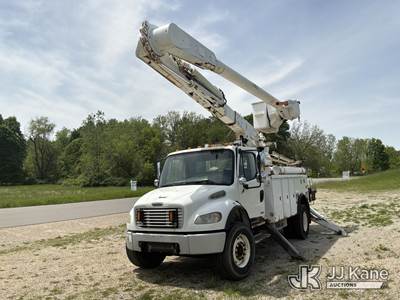 Altec AM55, 60 ft, Over-Center Material Handling Bucket Truck