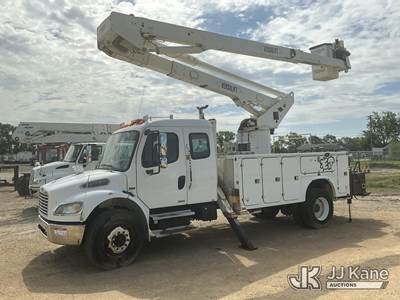 Versalift VST6000I, 65 ft, Articulating & Telescopic Material Handling Bucket Truck
