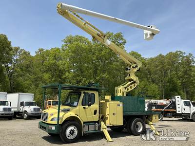 Altec LR760-E70, 75 ft, Over-Center Elevator Bucket Truck