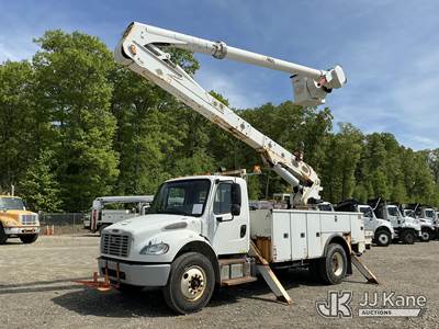 Altec AA55, Material Handling Bucket Truck