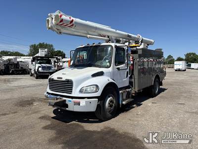 Altec L44E, 49 ft, Over-Center Bucket Truck