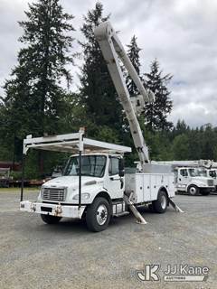 Altec AA755, 60 ft, Material Handling Bucket Truck