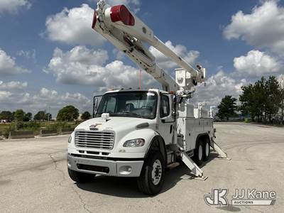 Altec AM60E, 65 ft, Over-Center Material Handling Bucket Truck