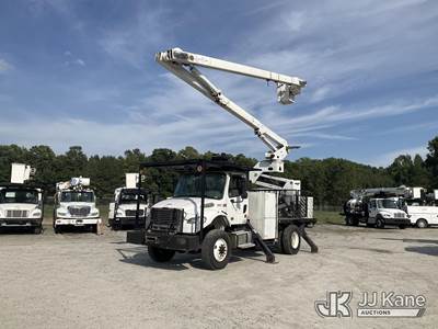 Terex/HiRanger XT60/70, 75 ft, Over-Center Elevator Bucket Truck