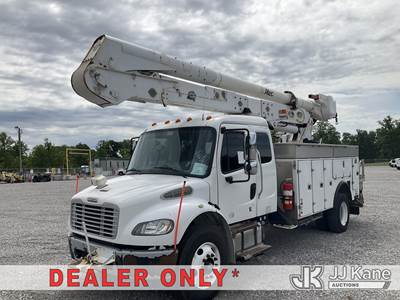 Altec AN55E-OC, 61 ft, Over-Center Material Handling Bucket Truck