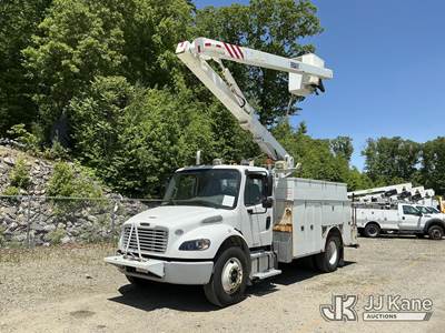 Versalift VO43I-01, 47 ft, Over-Center Bucket Truck