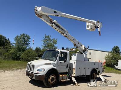 Altec AM55, 60 ft, Over-Center Material Handling Bucket Truck