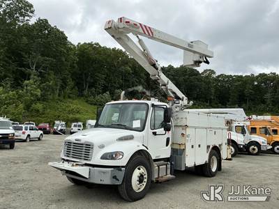 Versalift VO431-01, 47 ft, Over-Center Bucket Truck