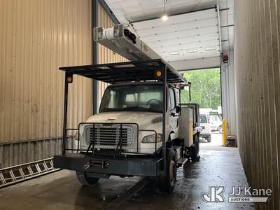 Terex XT70RM, 75 ft, Over-Center Bucket Truck