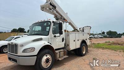Altec TA40, 45 ft, Articulating & Telescopic Bucket Truck