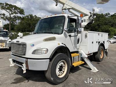 Altec L42M, 47 ft, Over-Center Material Handling Bucket Truck