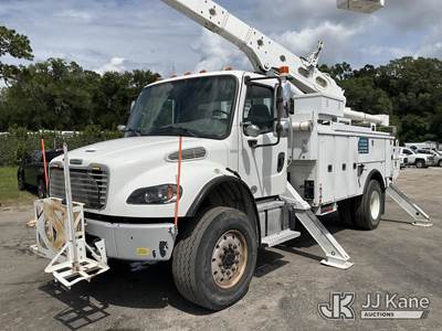 Altec AN55E, 60 ft, Material Handling Bucket Truck