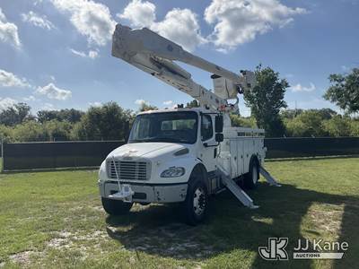 Altec AM55, 60 ft, Material Handling Bucket Truck