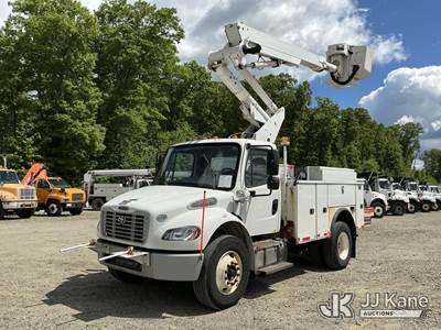 Altec TA40, 46 ft, Articulating & Telescopic Bucket Truck