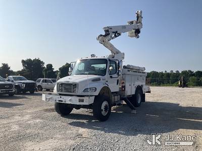Altec AT40M, 45 ft, Articulating & Telescopic Material Handling Bucket Truck
