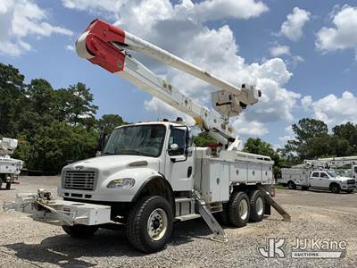 Altec AA55E-MH, 60 ft, Material Handling Bucket Truck