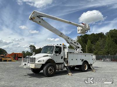 Altec AA55MH, 60 ft, Material Handling Bucket Truck