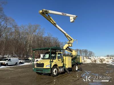 Terex XT PRO 60, 75 ft, Over-Center Elevator Bucket Truck