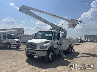 Altec AA55-MH, 61 ft, Material Handling Bucket Truck