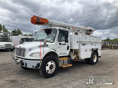 Altec L42A, 47 ft, Over-Center Bucket Truck