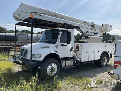 Altec AA55-MH, 60 ft, Material Handling Bucket Truck