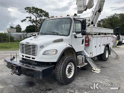 Altec AA55E, 61 ft, Material Handling Bucket Truck
