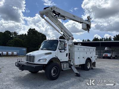 Altec TA50, 55 ft, Articulating & Telescopic Material Handling Bucket Truck